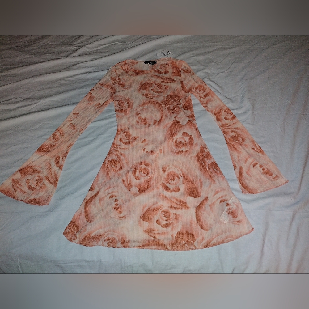FOREVER 21 Pink Mesh Dress Size M